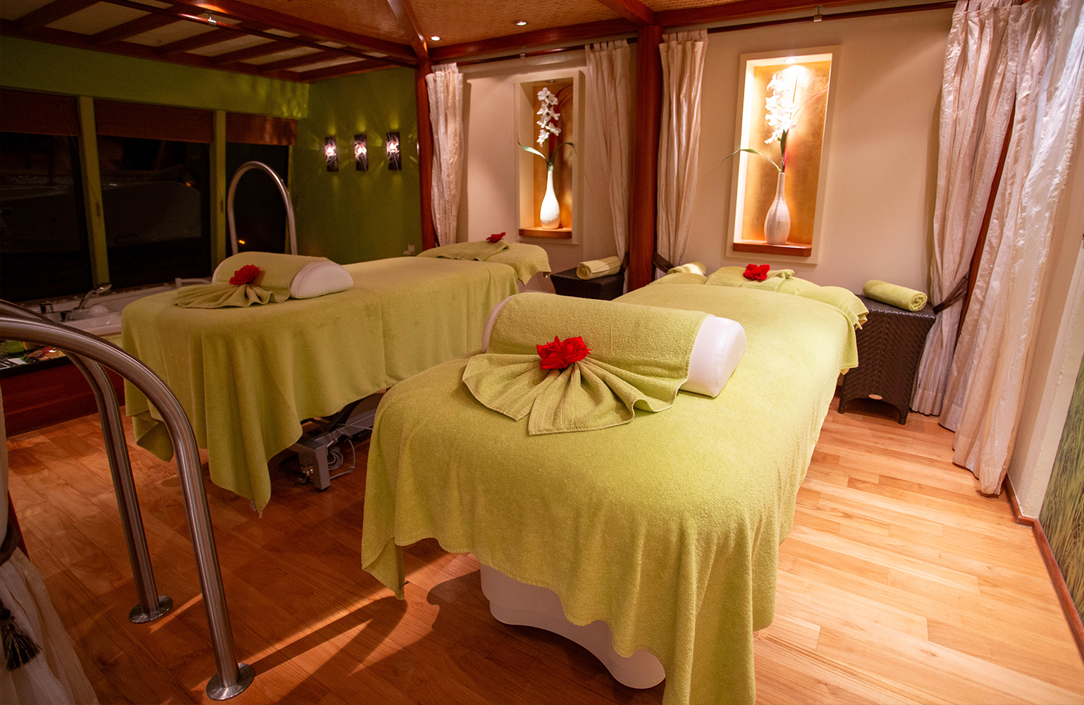 Wellness Suite Massageliegen