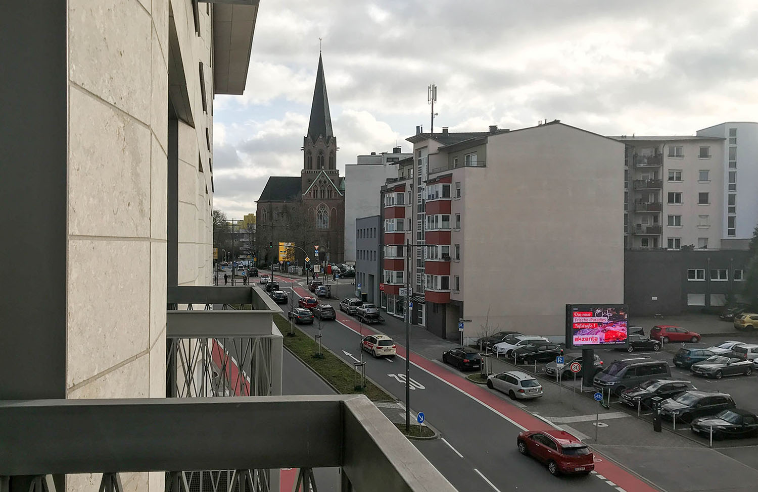 Hampton by Hilton Dortmund Phoenix See Aussicht Balkon