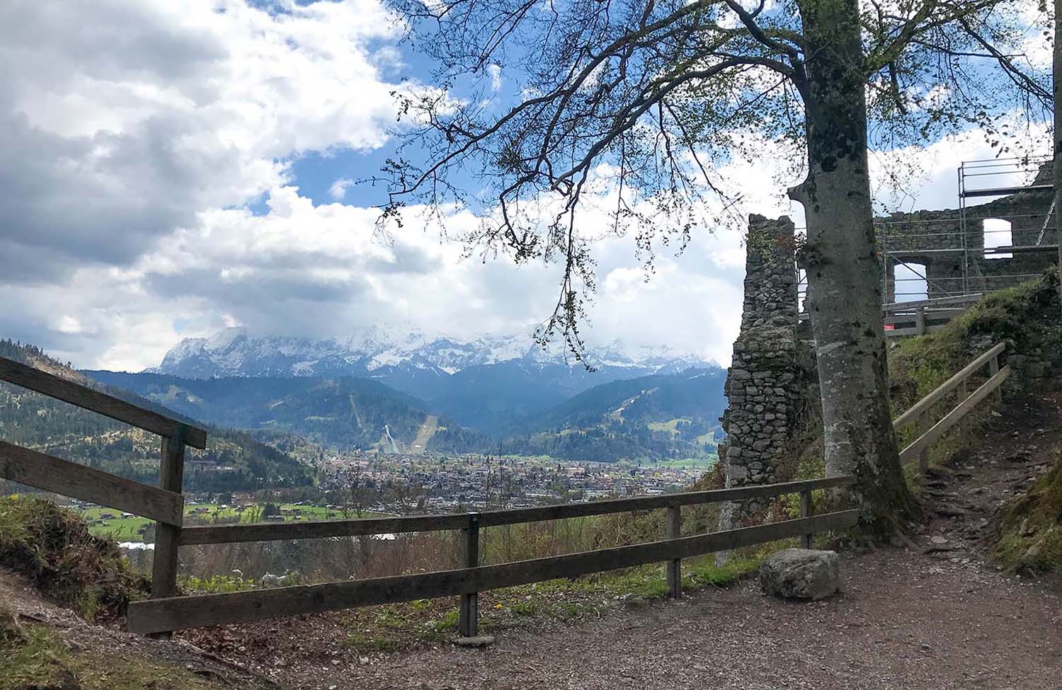 Burgruine Werdenfels Aussicht