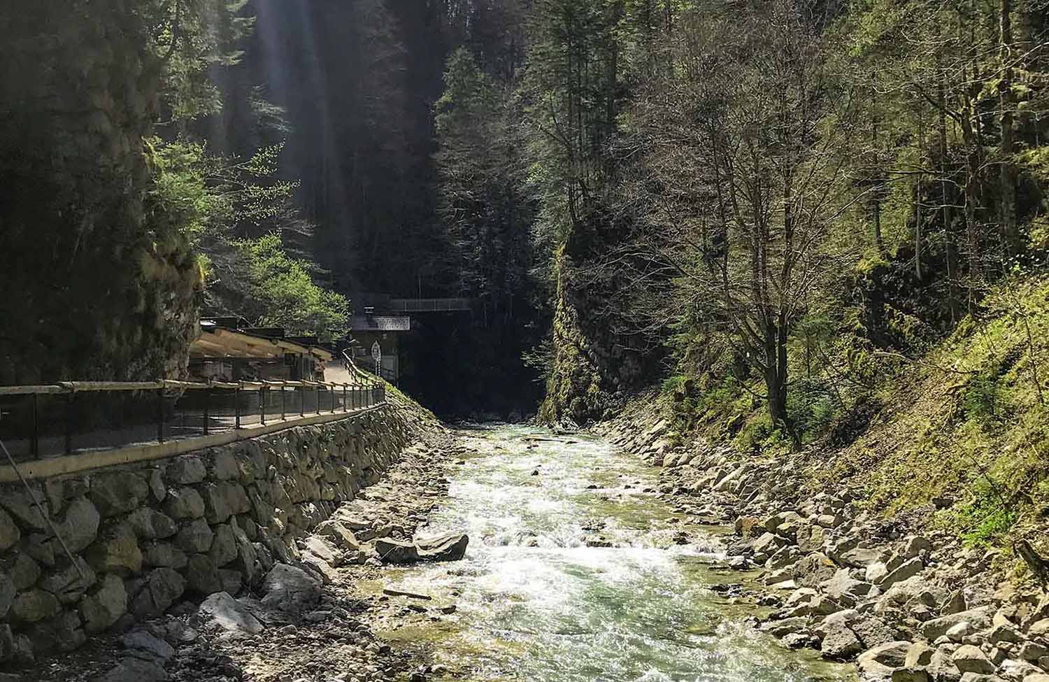 Weg vor der Partnachklamm