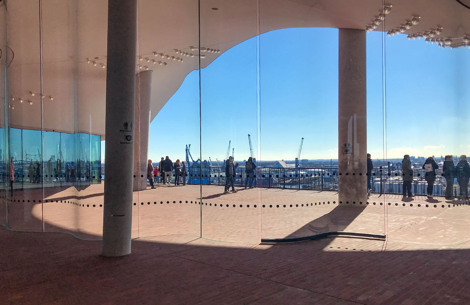 Elbphilharmonie Plaza