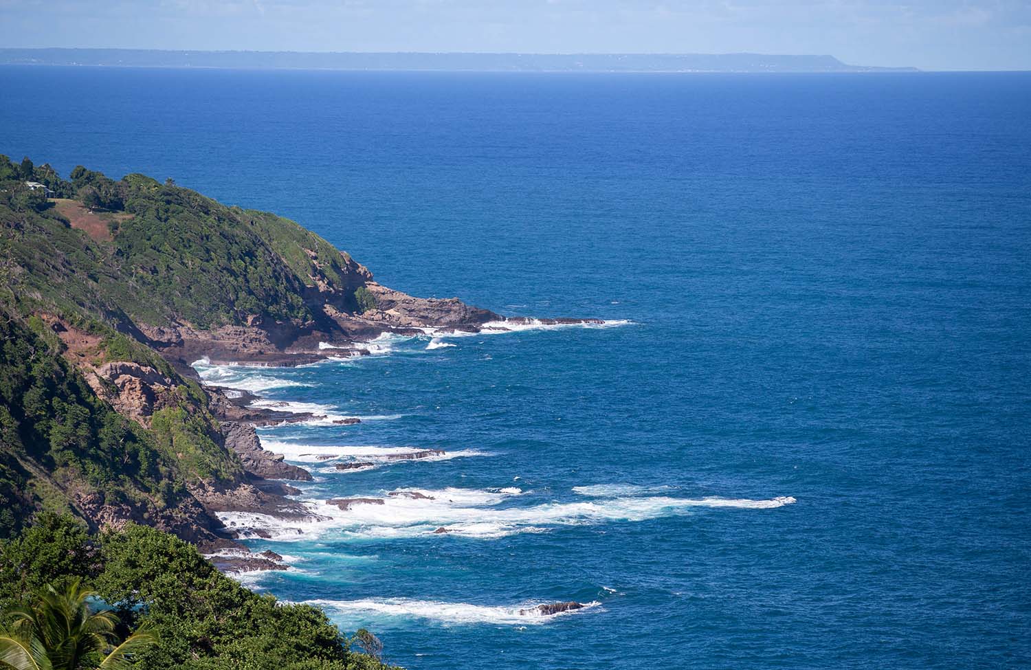 Aussicht auf den Atlantik in Dominica