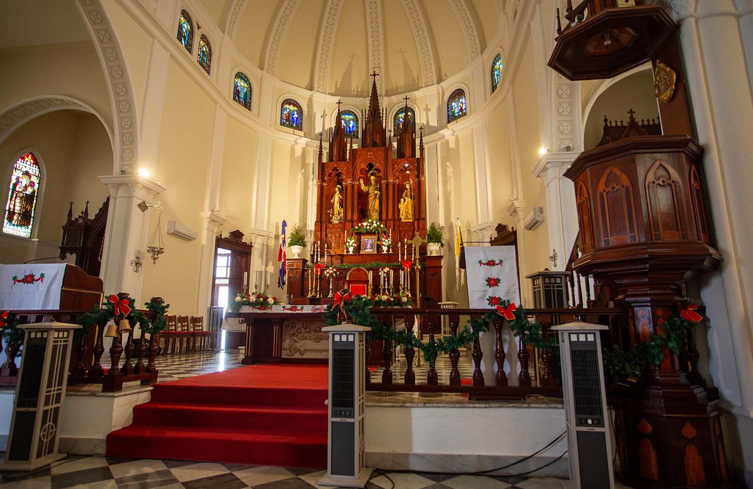 Catedral San Pedro Apóstol Altar