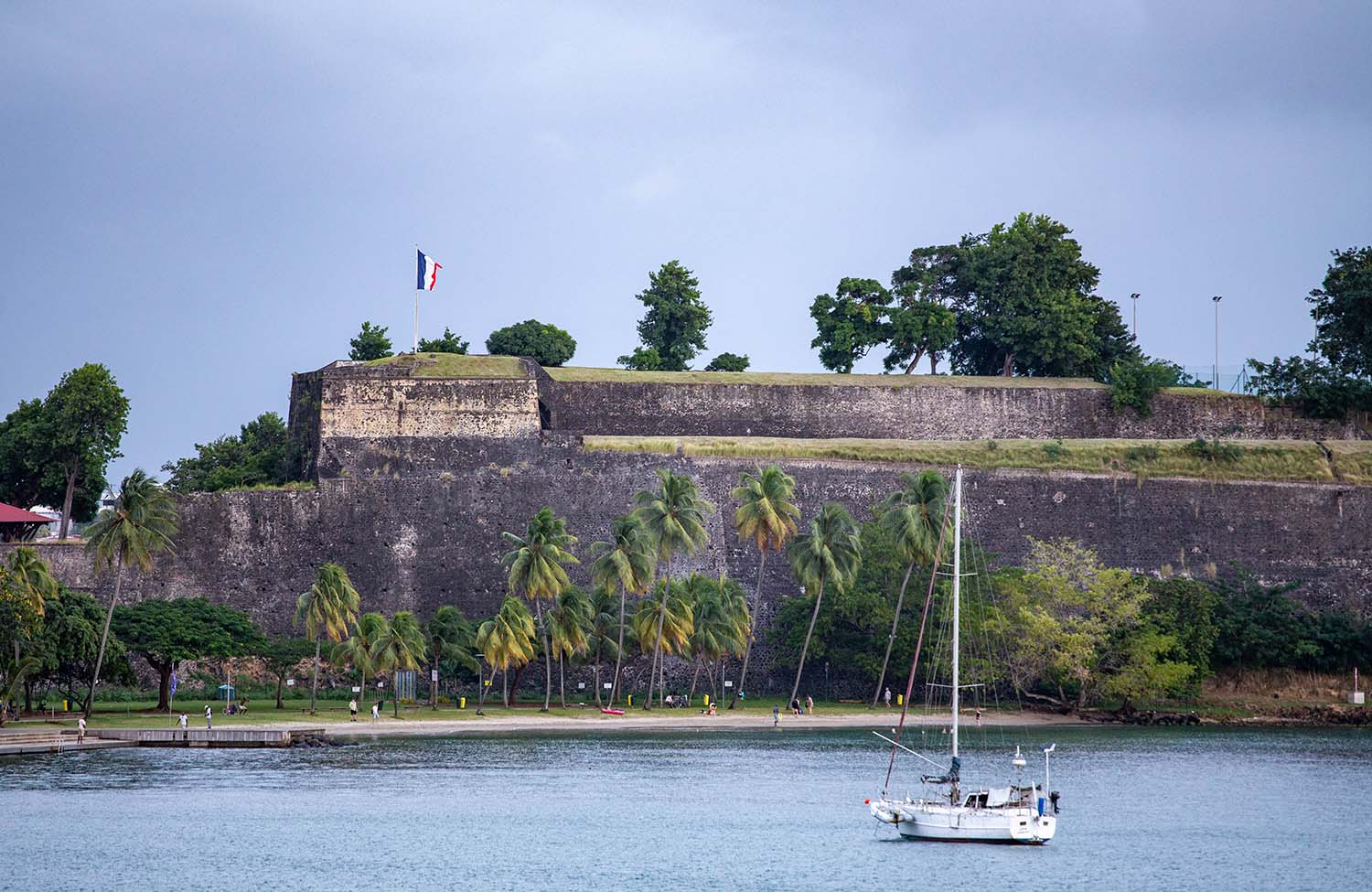 Aussicht auf den Strand La Française in Fort-de-France