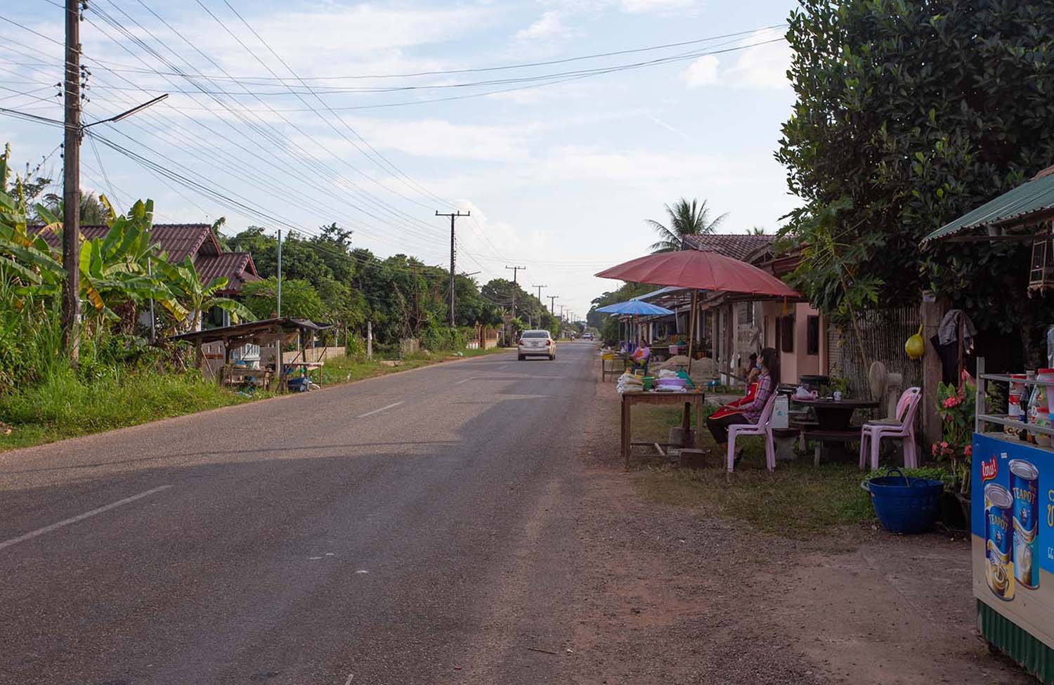 Verkaufsstände Straßen von Laos