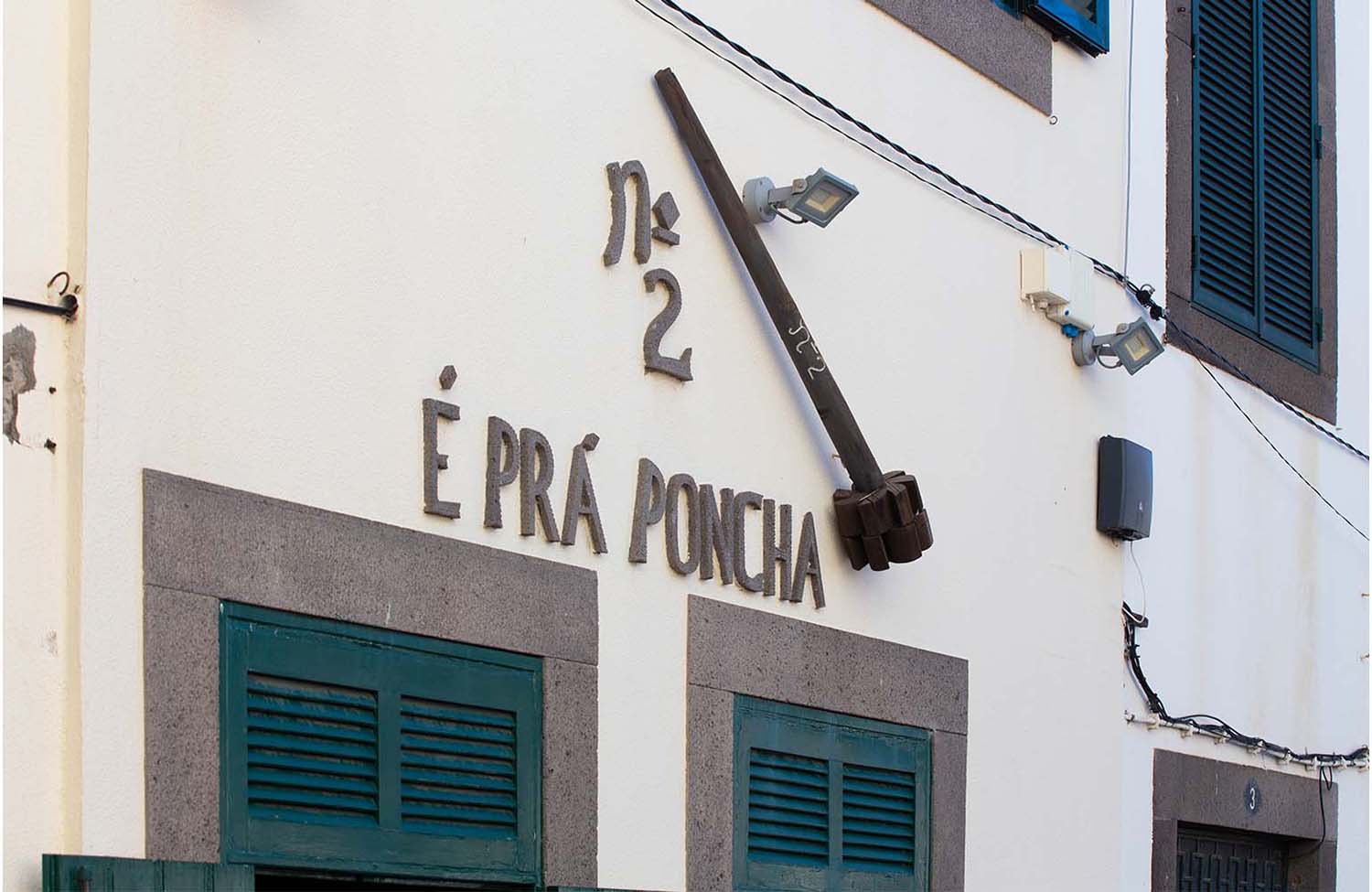 Poncha Câmara de Lobos