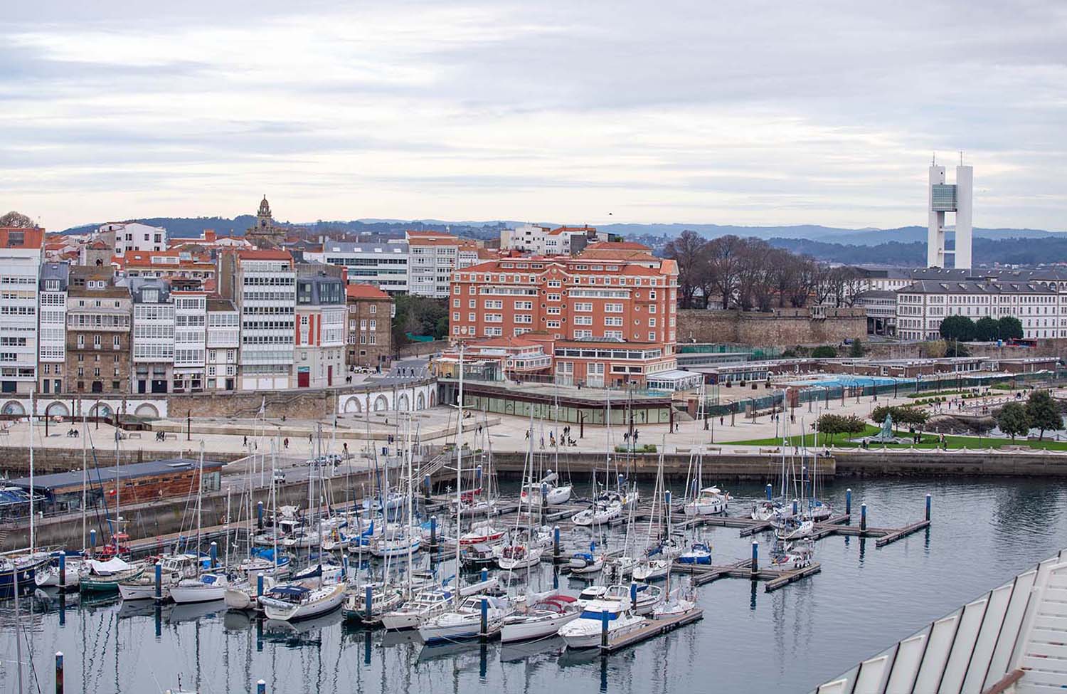 Avenida de la Marina in A Coruña