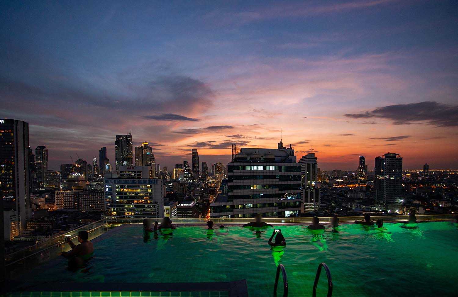 Amara Bangkok Infinity-Pool auf dem Dach